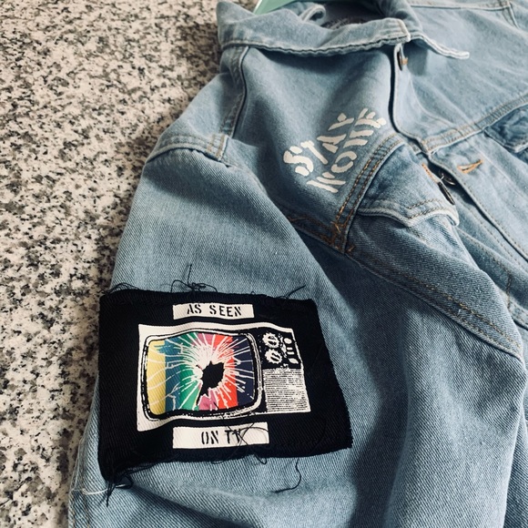 Rue 21 Jean Jacket Size L - Picture 2 of 6